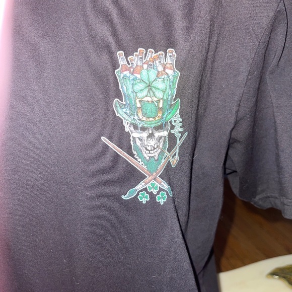 sullen
Sullen Art Premium T-Shirt Size L - Picture 6 of 9